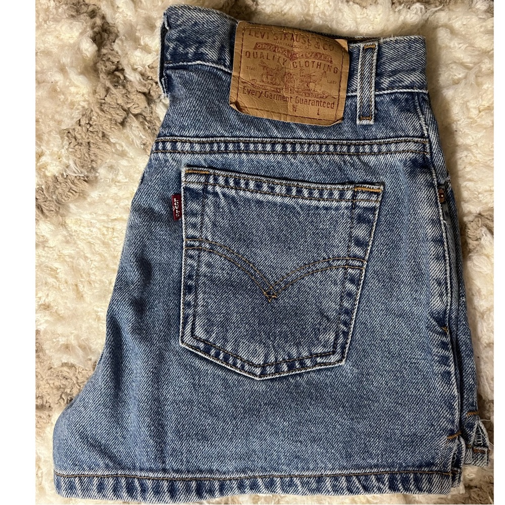 Vintage Levi shorts.